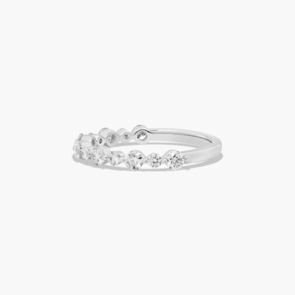 Shared Prong Alternating Diamond Ring - Image 3