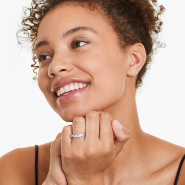 Seven Stone Oval Shape Diamond Anniversary Ring - Image 5