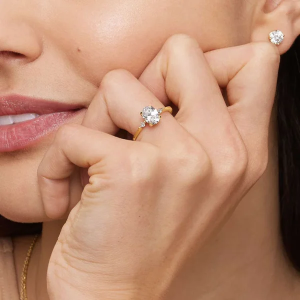 Three Stone Diamond Engagement Ring - Image 4