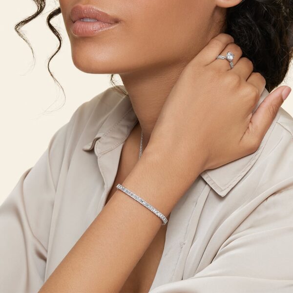 Emerald Cut Diamond Tennis Bracelet . - Image 2