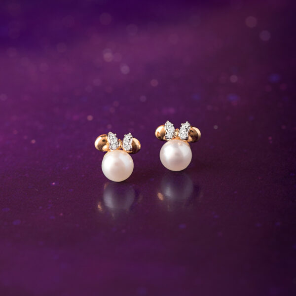 Mickey Mouse Pearl Earring. - Image 2