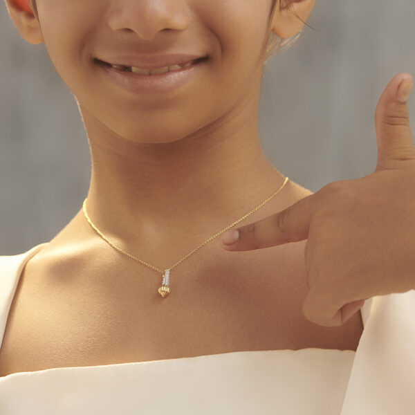 Bal Hanuman Kids' Diamond Pendant. - Image 3