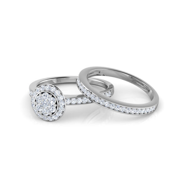 Diamond Bridal Ring Set. - Image 5
