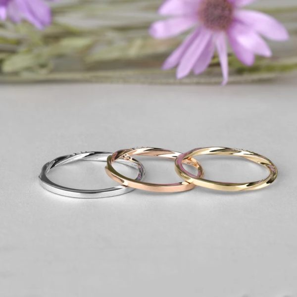 Dainty Wedding Band With Diamonds 14K Rose Gold Twist Ring. - Image 7