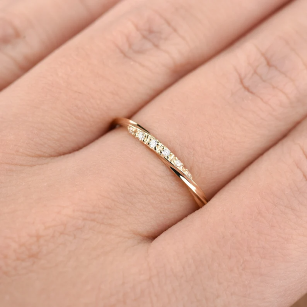 Dainty Wedding Band With Diamonds 14K Rose Gold Twist Ring. - Image 8