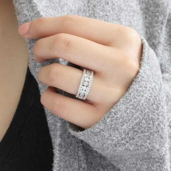 Diamond Engagement Ring. - Image 4
