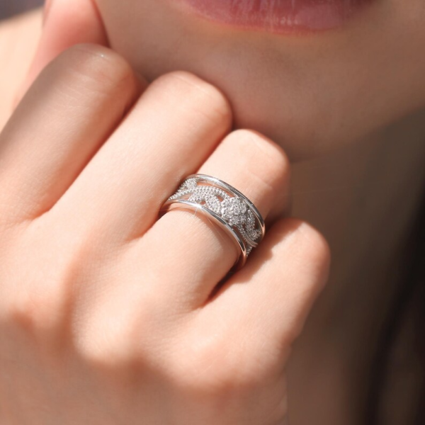 Sterling Silver Wedding Band. - Image 4