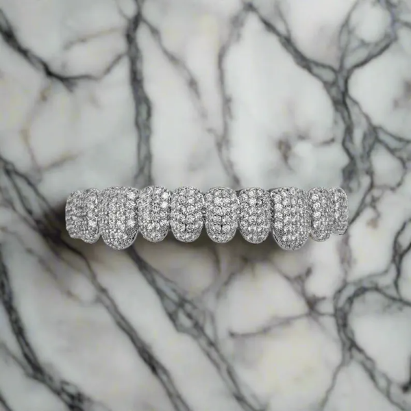 24 dental diamond teeth grillz for men. - Image 2