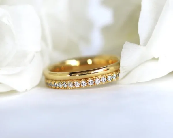Round Cut  Diamond Wedding Band . - Image 3